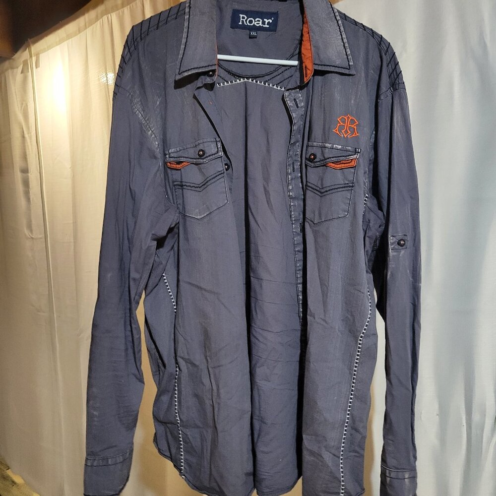 Roar Men's button down shirt